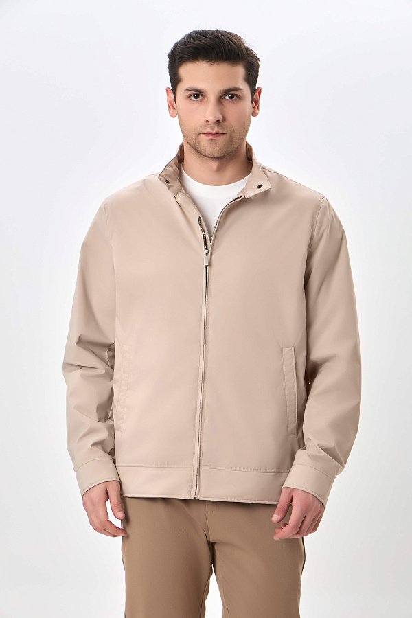 Ветровка короткая длина